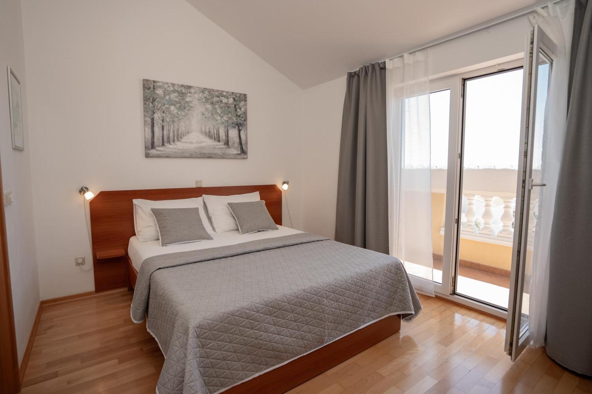 Pansion Villa Bok Novalja Bagian luar foto